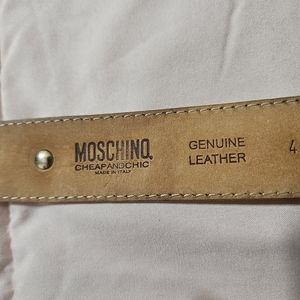 Moschino belt